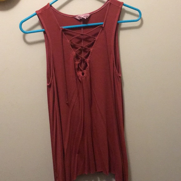 Tank top - Picture 1 of 2